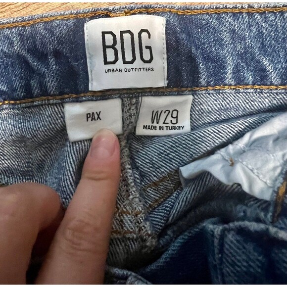 BDG Pax Jean denim distressed shorts - Picture 5 of 5